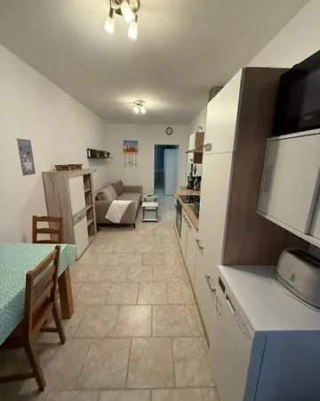 Panorama 180 *